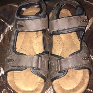 Croft and barrow men’s sandals